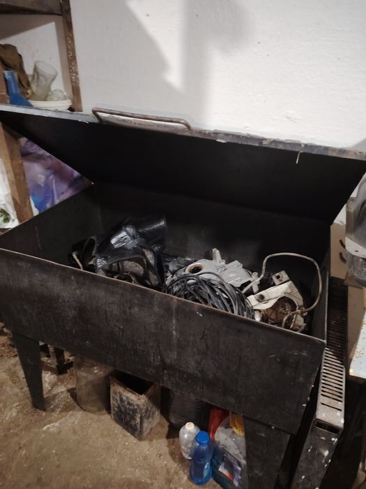 Бак для мойки автозапчастей