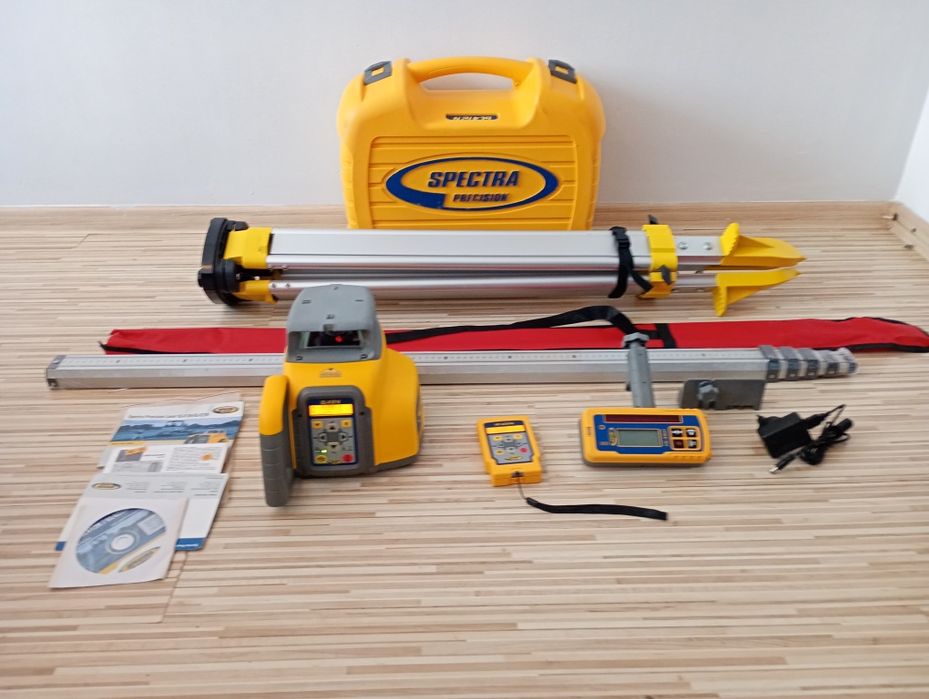 Nivelă laser Spectra GL 412 N cu pantă