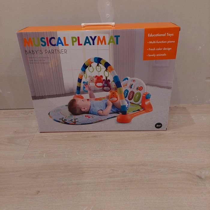 Активна гимнастика с пиано Musical Playmat