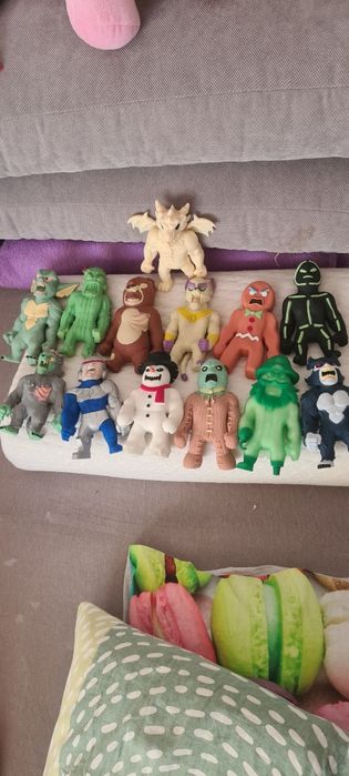 Vand Monster Flex figurine elastice 2 dintre ele lumineaza in intuneri