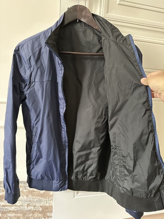 Легкая куртка ветровка
