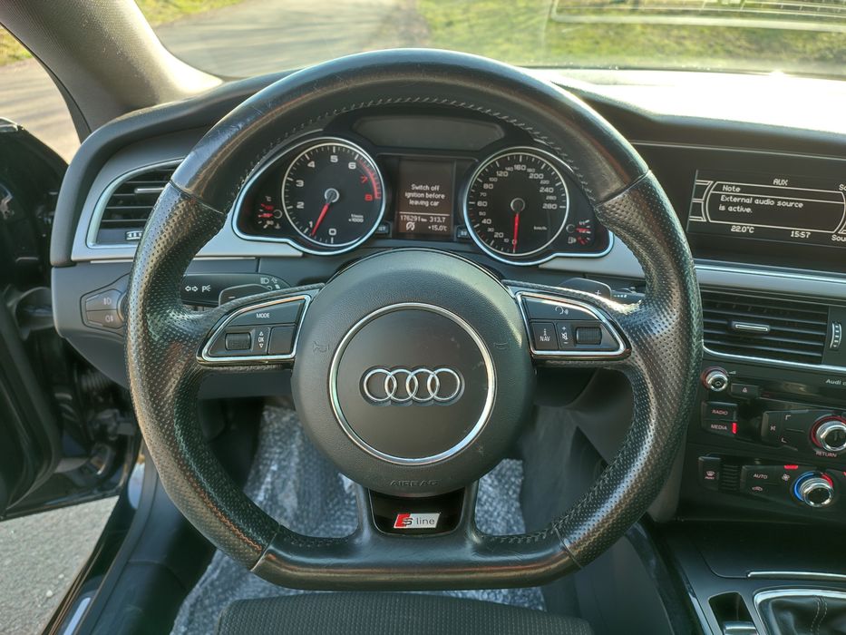 Vând sau Schimb Audi a5 coupe 1.8tfsi înmatriculat