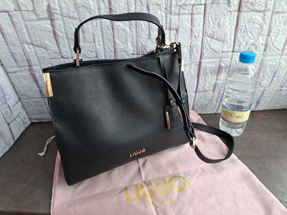 дамска чанта Liu Jo,черна чанта,лио джо
