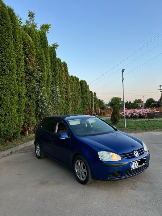 Volkswagen Golf 5 1.4 mpi