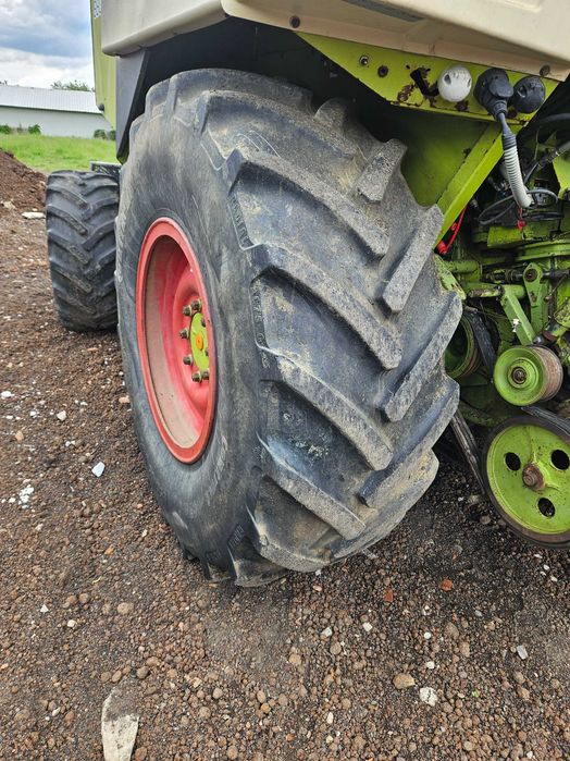 De vanzare jante cu anvelope 650/75R32 Claas Jaguar — poza 3