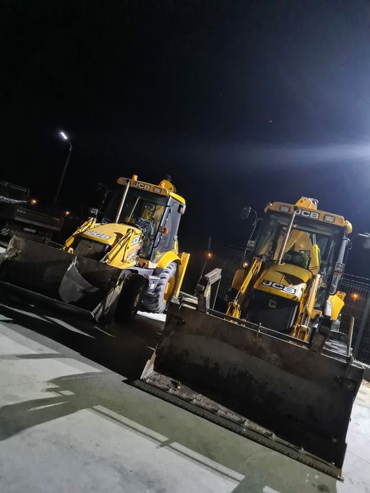 Inchiriez buldoexcavator( sapaturi, santuri, decoperta)