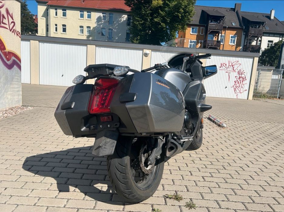 CF MOTO 650 TK 2016 8400 km!