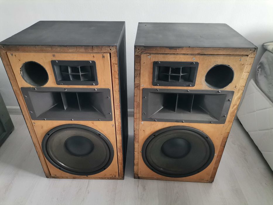 Продавам Pioneer AS-R700 Редки тонколони