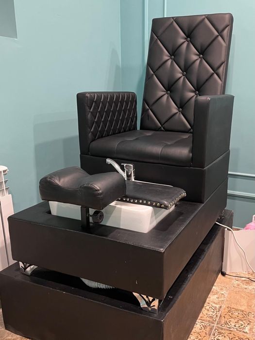 Продам педикюрное кресло