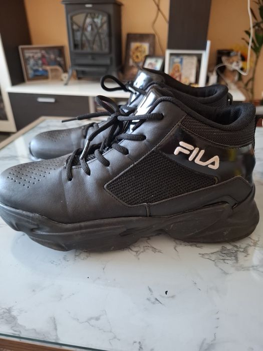 Обувки Fila номер 40