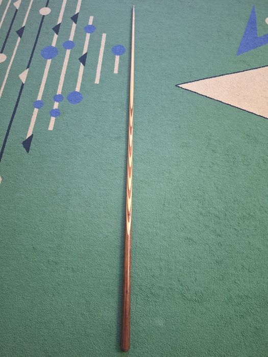 Продам кий цельный