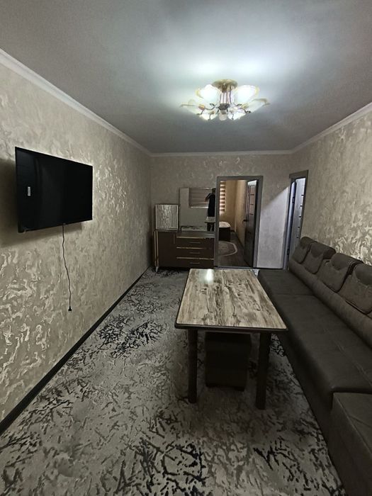 2х комнатная с мебелью и техникой в 1 микрорайоне