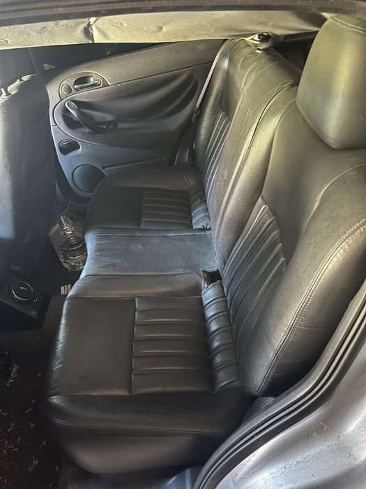 Alfa Romeo facelift 147 на на части!