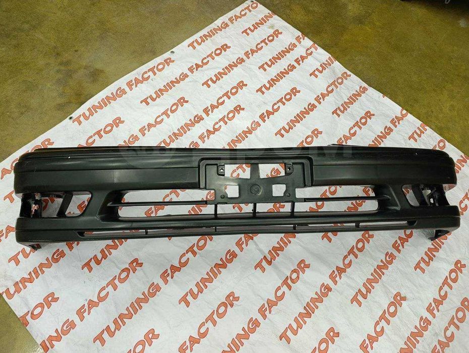 Бампер Toyota Mark 2 100 кузов