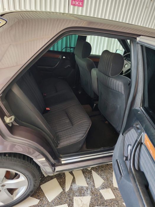Мерседес 1991 года автомат