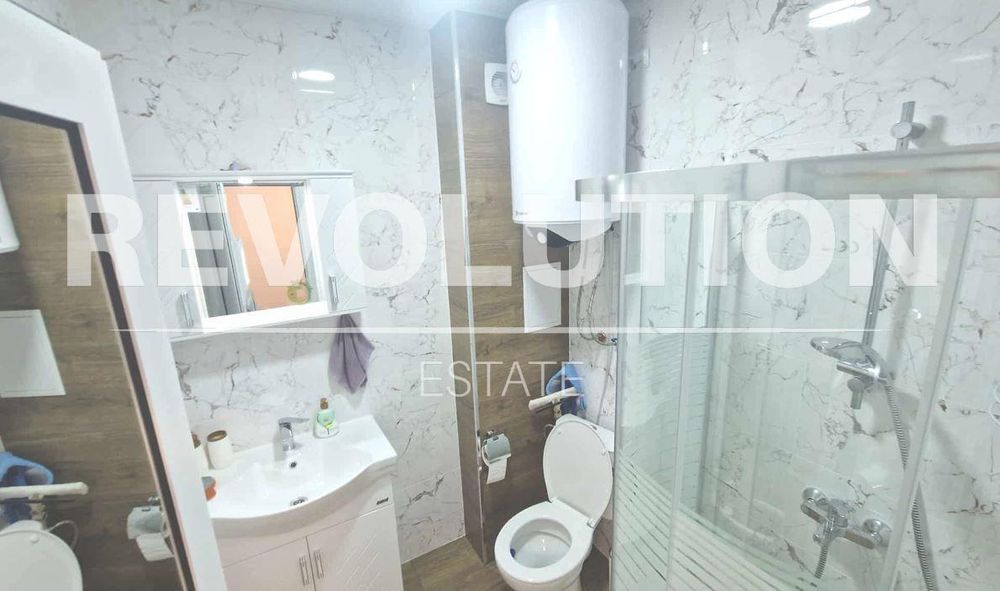 Дава се под наем Двустаен апартамент в Варна, Младост 1 - 58 кв.м за 600 € - Снимка #6