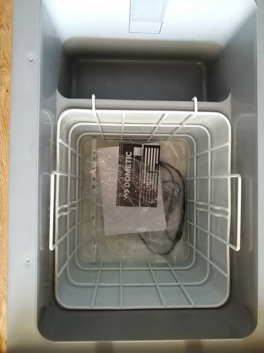 Автомобильный холодильник