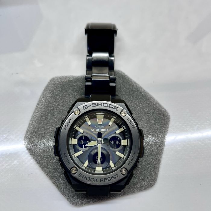 Продам Casio GST-130BD