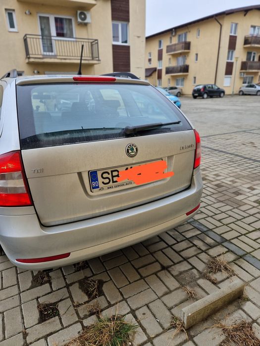 Vând Skoda Octavia combi