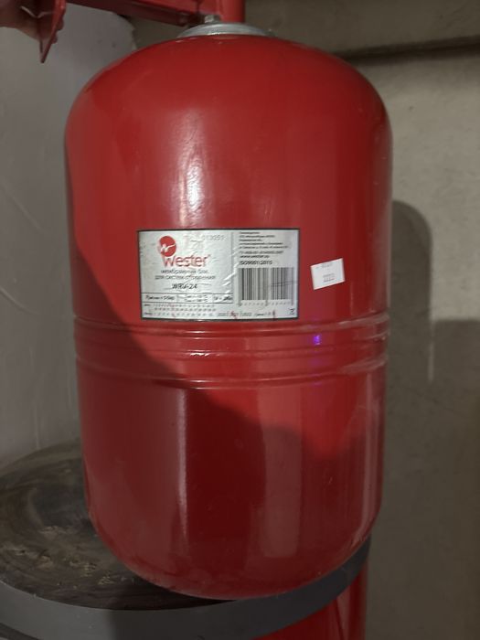 Продаю котел  . СРОЧНО !!!