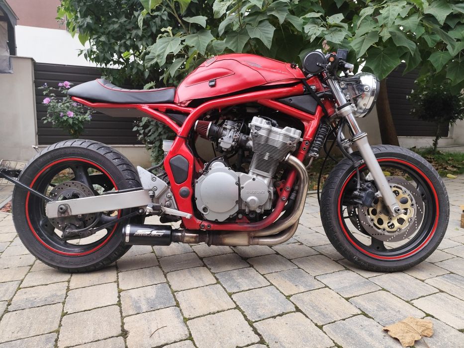 Suzuki bandit 600 cafe racer