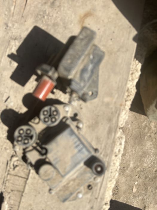 Автозапчасти мерседес 124