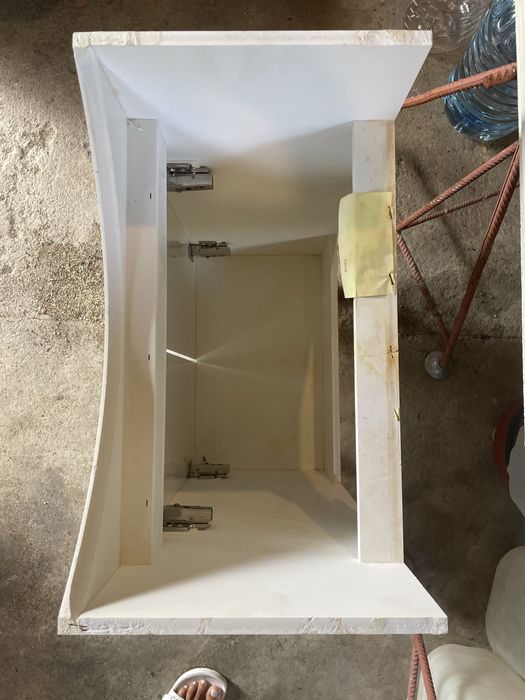 Шкаф за баня с мивка Триано