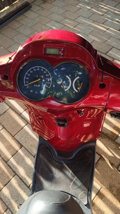 Vand scuter 150cc