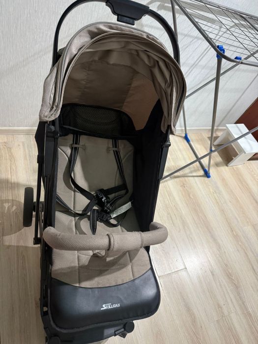 Продам Коляску в хоошем состоянии