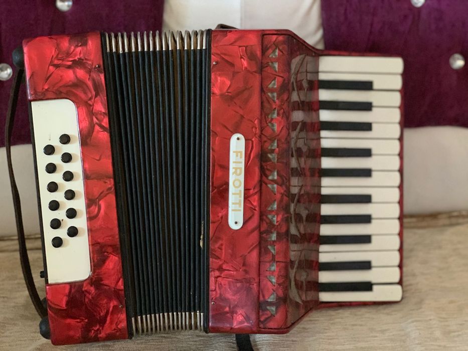 Акордеон FIROTTI