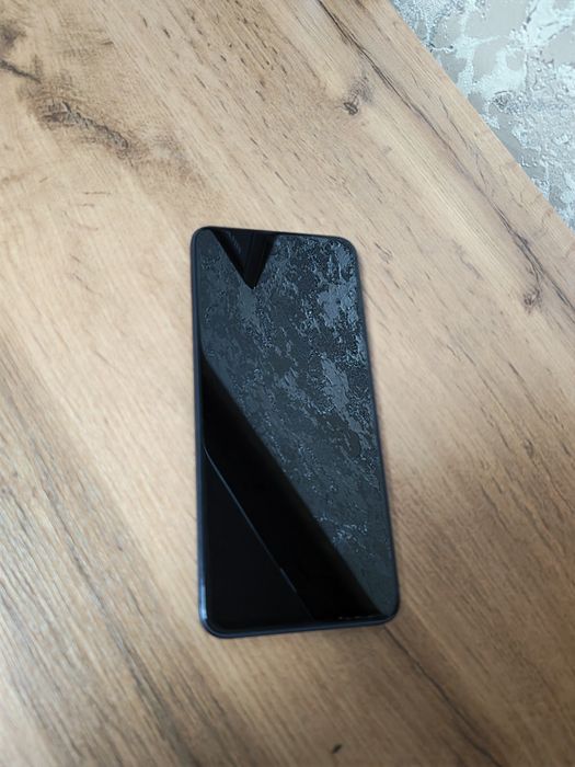 Продам телефон Honor x8