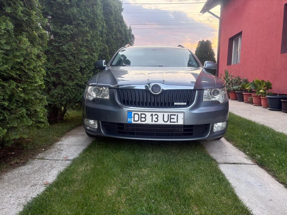 Skoda Superb 2012