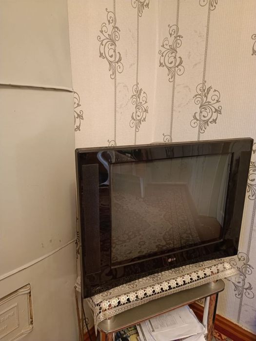 Продаётся телевизор  LG