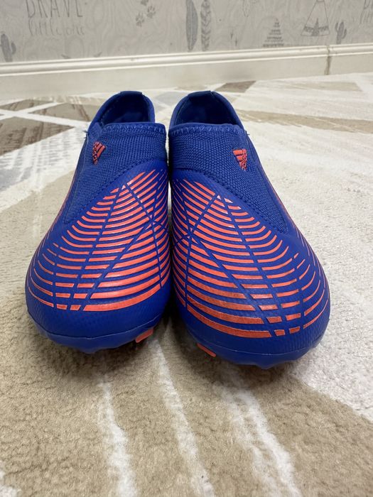 Бутсы adidas размер 30