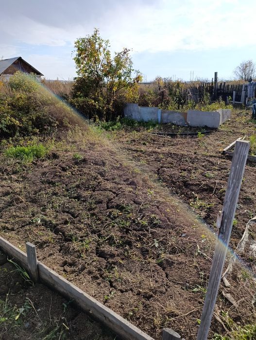 Дача сатылады. 10 соток      .