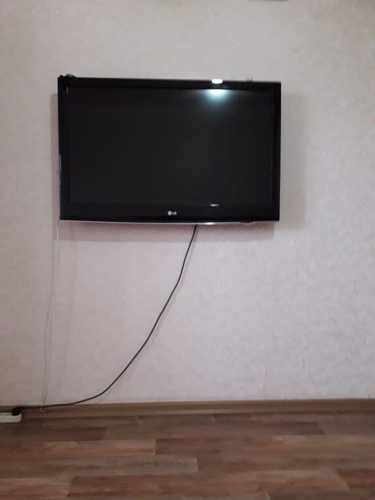 Продам телевизор