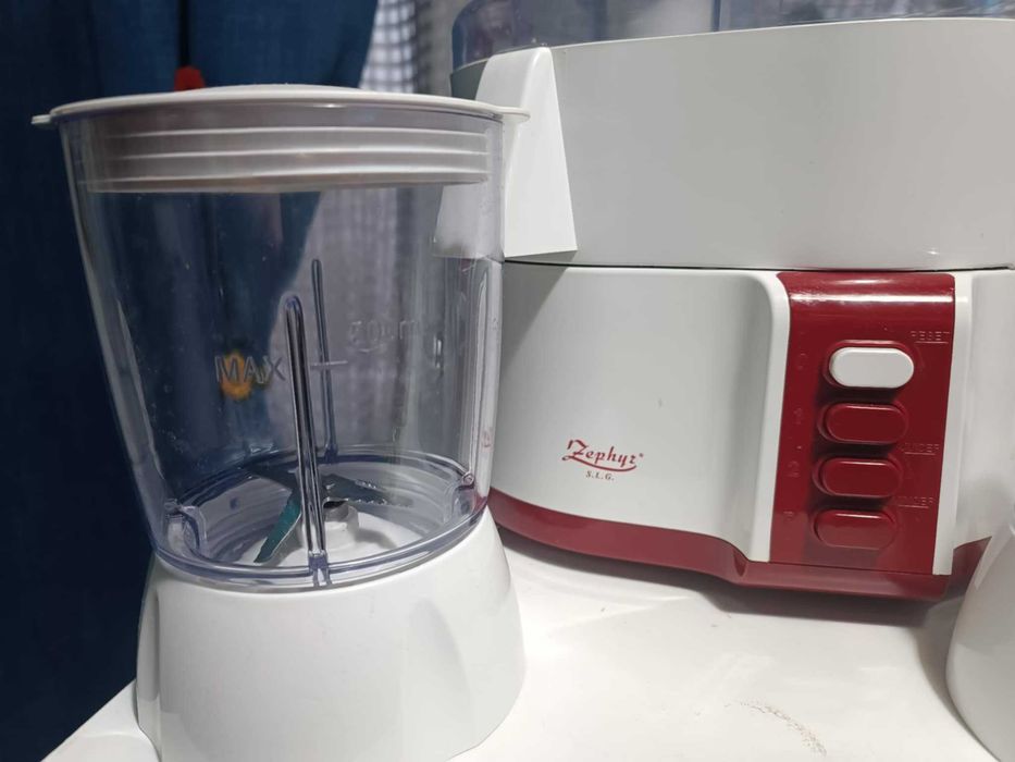Сокоизстисквачка 4 в 1 ZEPHYR и pulse функция, блендер, 2 мелнички