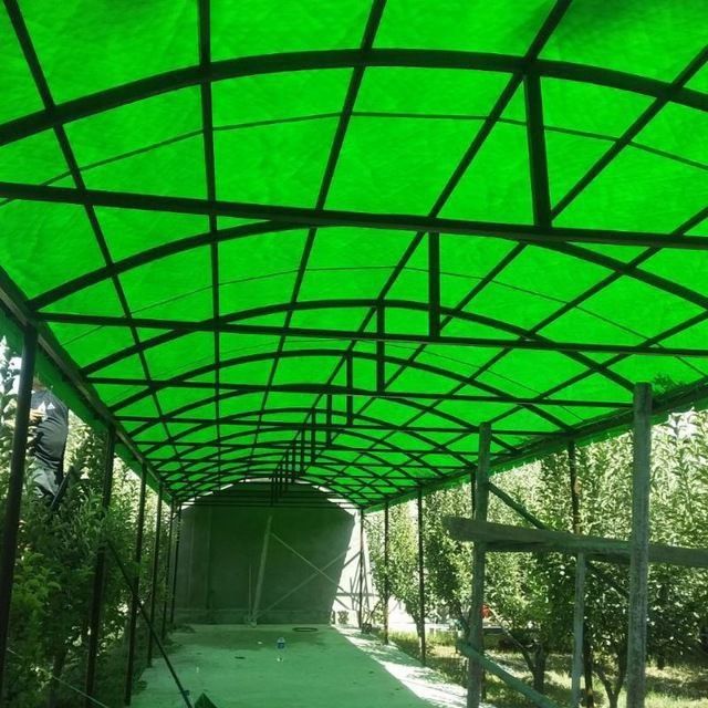 Banner tent ustanovka basseyn ashipka