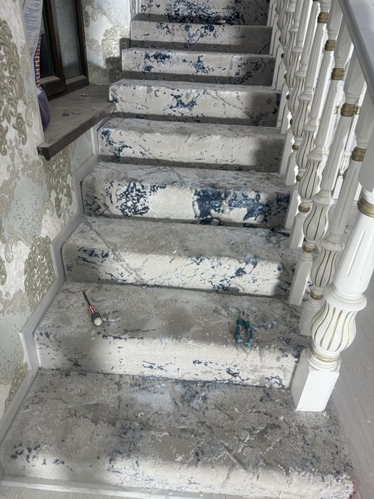 Гилам кесиш ва тикиш хизматлари