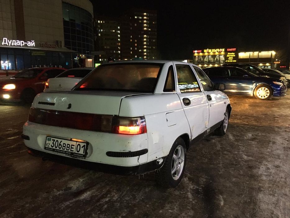 Машина Ваз 2110