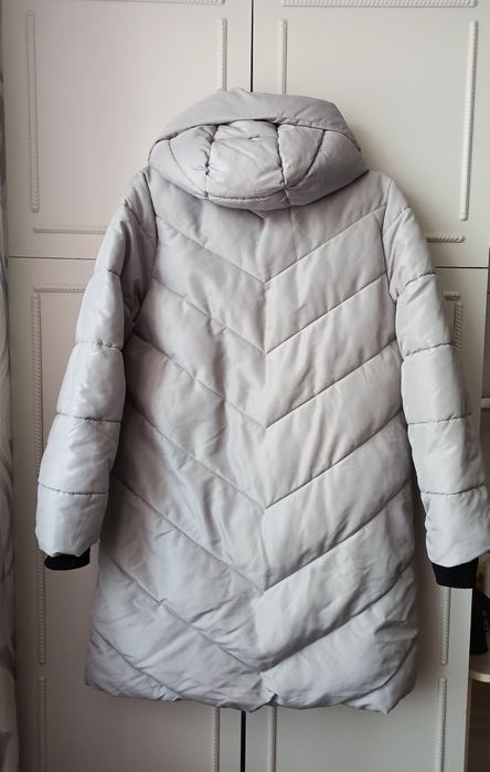 Куртки для девочки и футболка