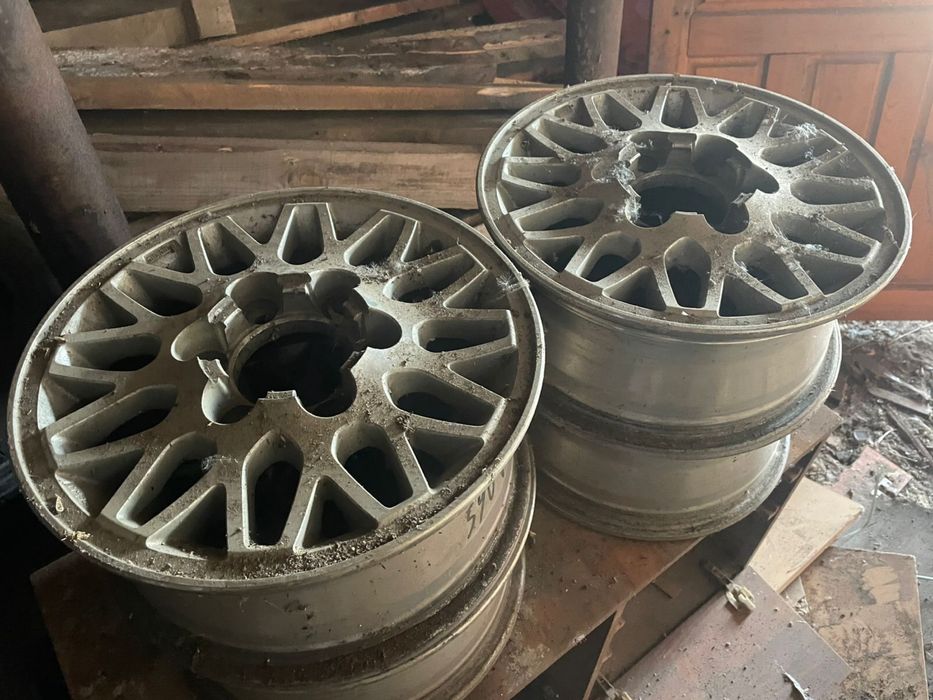 Продам титановые диски R 15