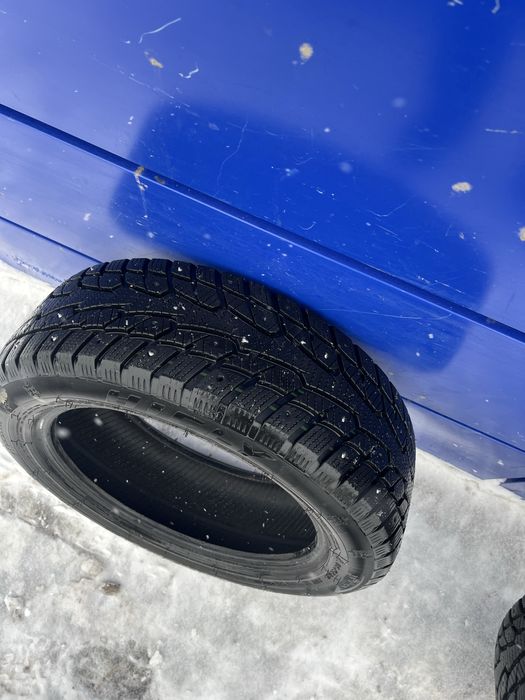 Продам шипы 185 55 R15