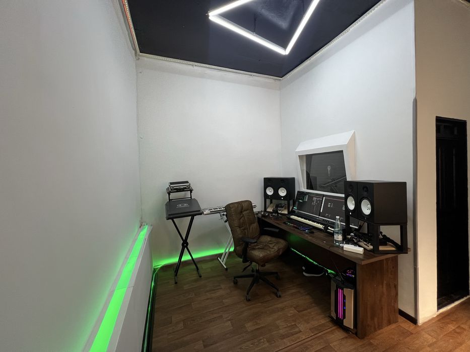 Studiya  IM.Sound ovoz va musiqaning professional uyiga tashrif buyuri