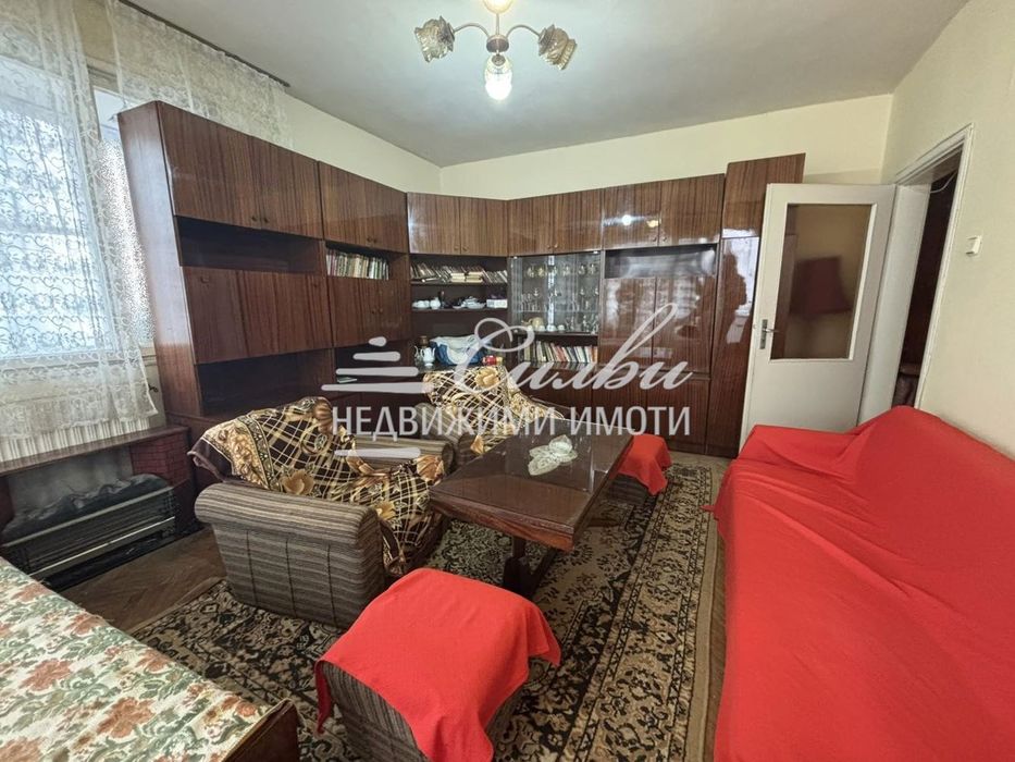 Дава се под наем Двустаен апартамент в Шумен, Добруджански - 60 кв.м за 280.5 € - Снимка #3