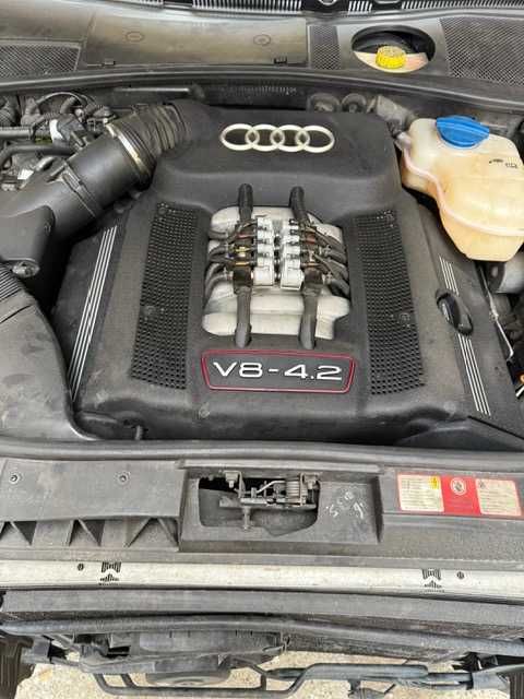 Audi S6 C5 на части