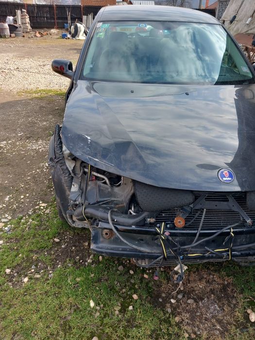Saab accidentat 1.9