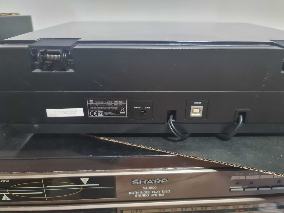 Pick-up Dual DT210 USB automat ca nou