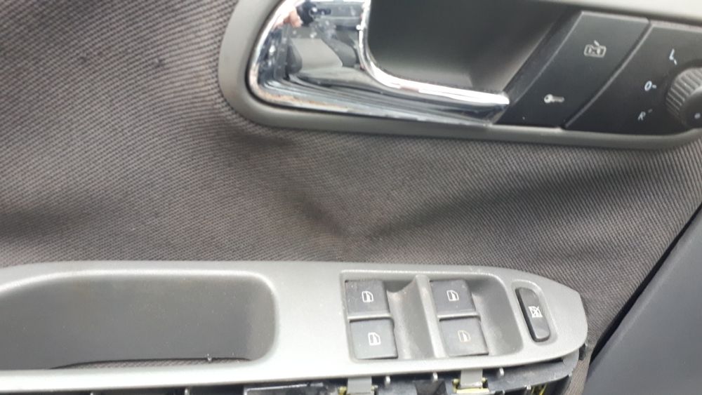 Seat ibiza 1.2  На части