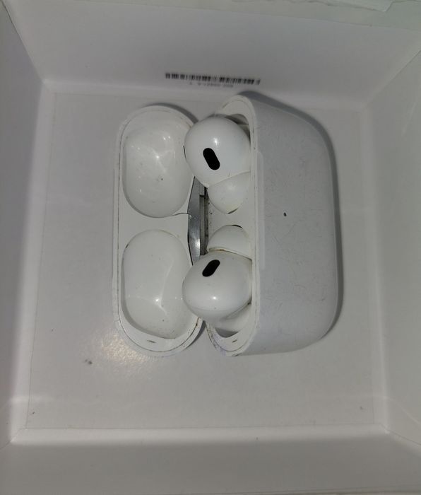 Vând căști AirPods Pro2 (2nd generation)